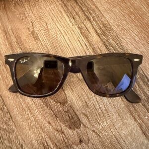 Ray ban polarized original wayfarer -tortoise shell frame and brown lenses.